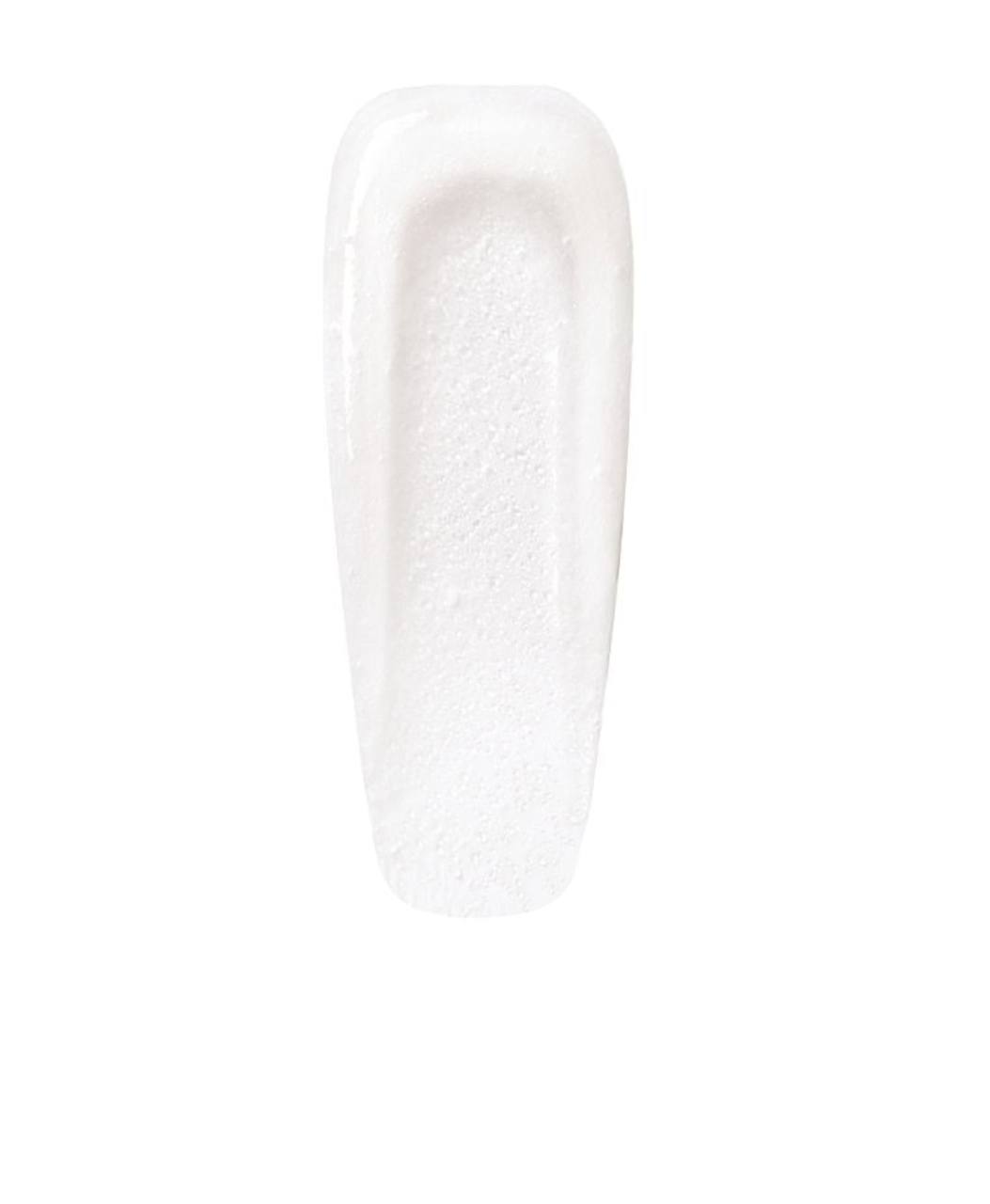نمای نزدیک تیوپ برق لب Minty shine ویکتوریا سکرت با رنگ صدفی و طعم نعنایی