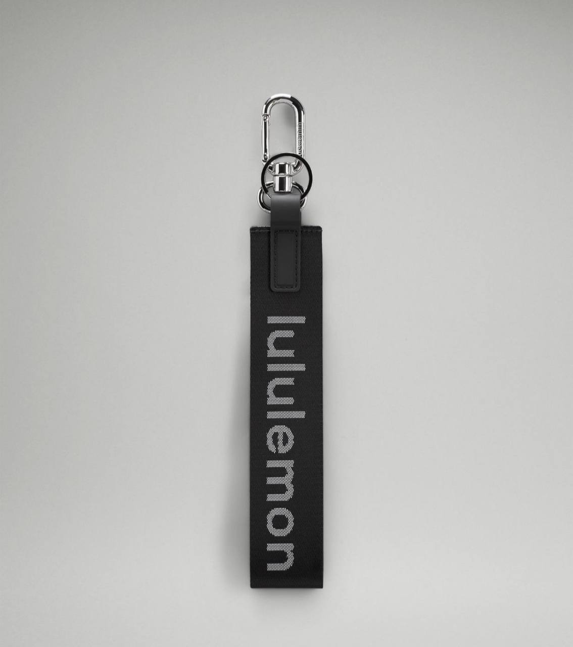 آویز مشکی Lululemon