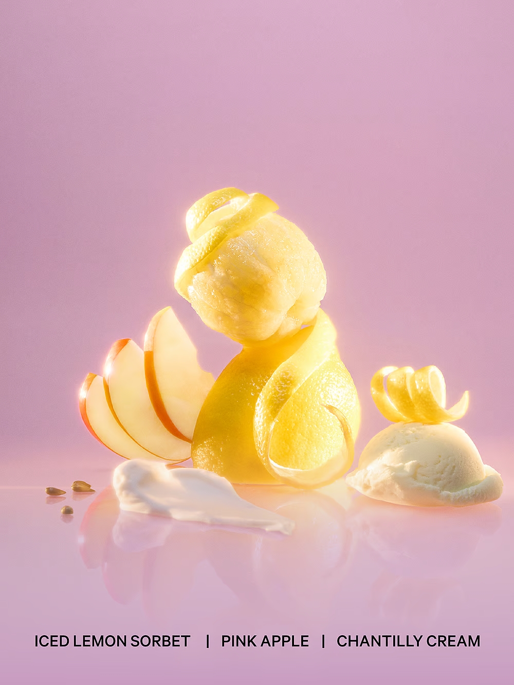 نمای نزدیک بافت لوسیون بدن Glazed Fresh & Clean پینک، محصول اصل برند پینک