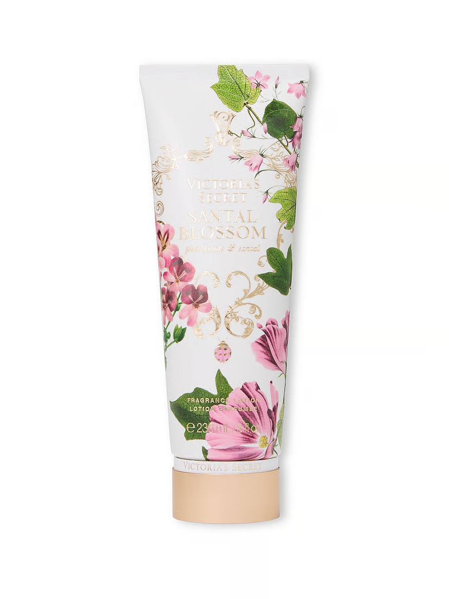لوسیون بدن Santal Blossom ویکتوریا سکرت در بستهبندی تیوپی، نمای کامل محصول